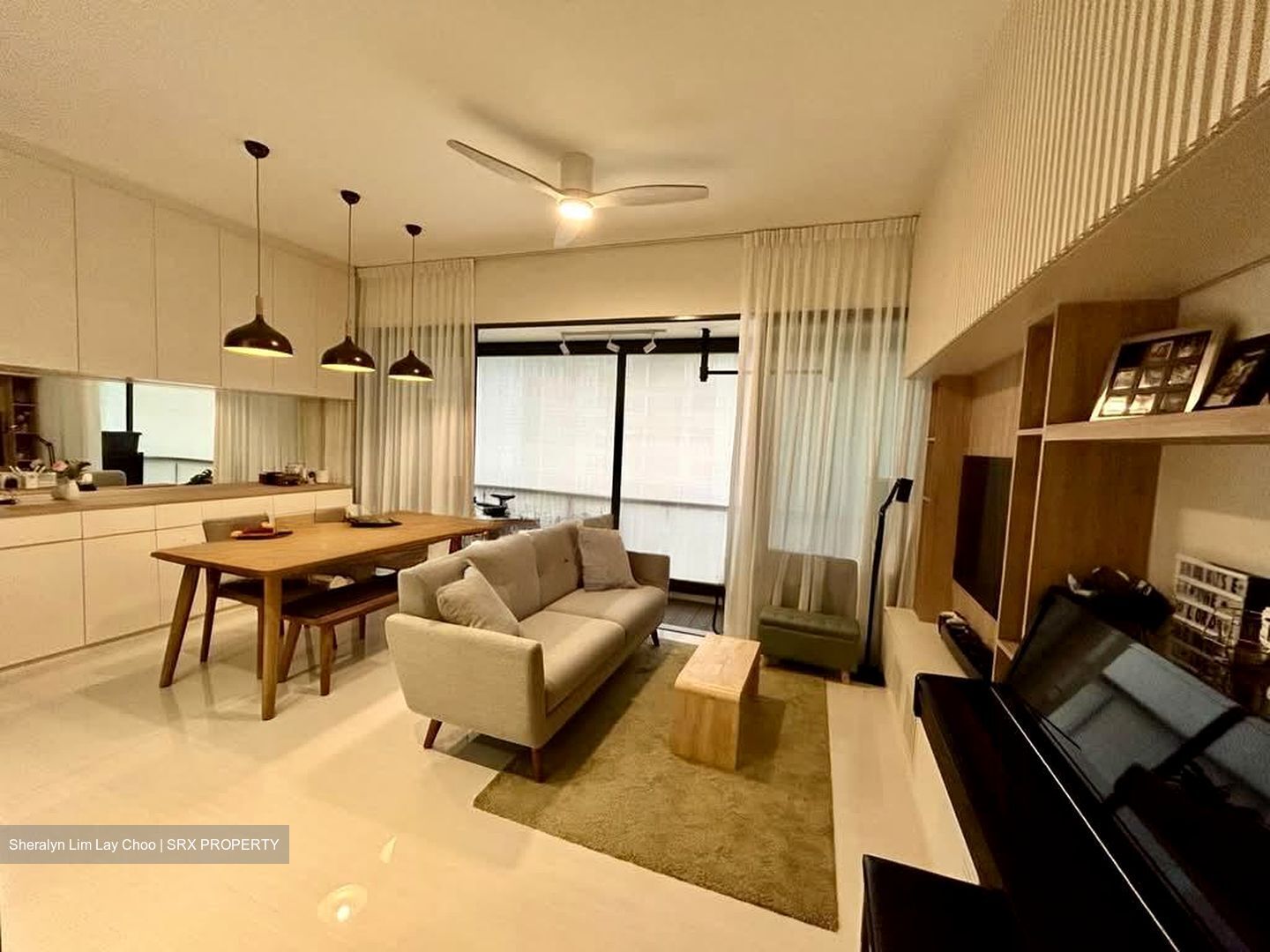The Palette (D18), Condominium #574929281